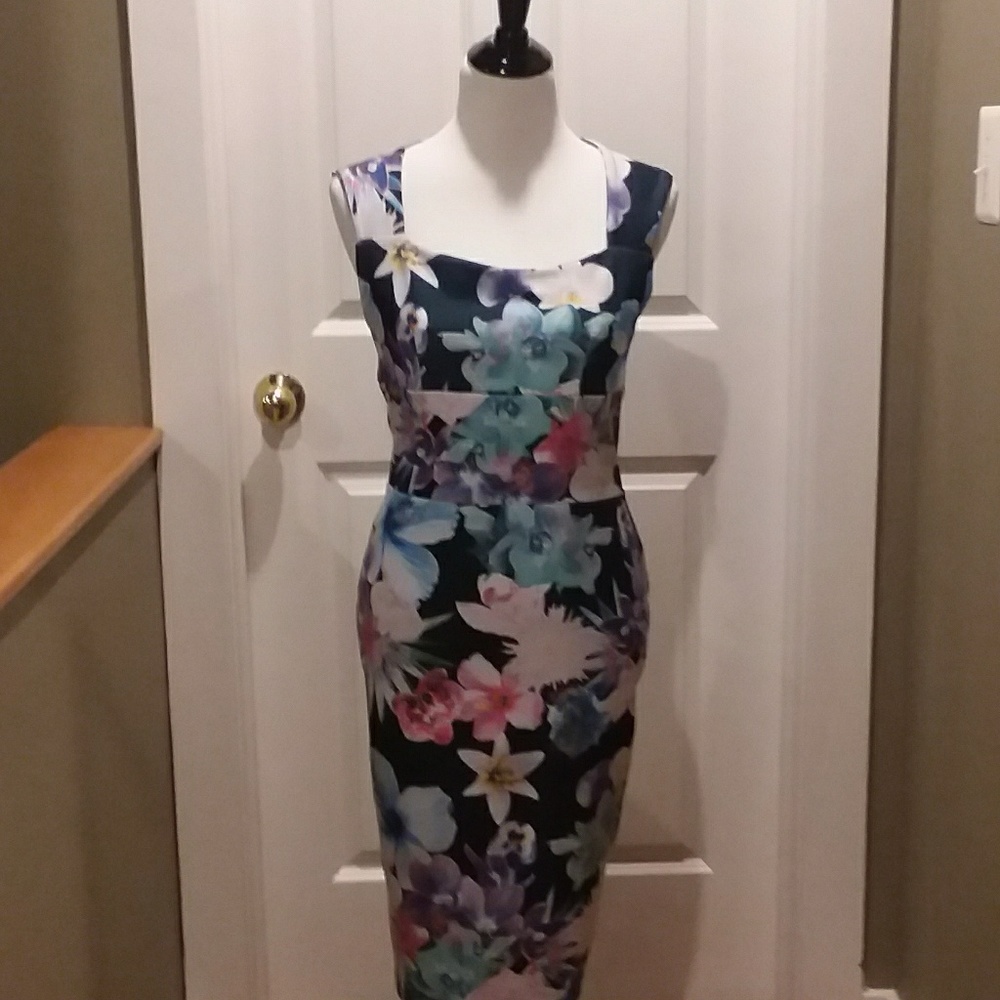 Scuba strechy ORCHID Print dress size L